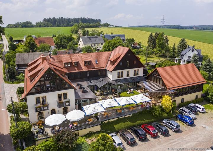 Neue Hohe - Natur- & Businesshotel Neuklingenberg